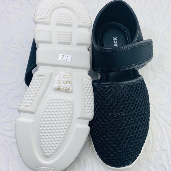 Designer ALL Black mesh sneakers girls 1 - Picture 8 of 8